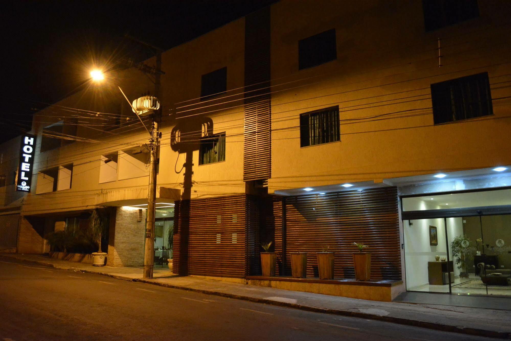 Hotel E Restaurante Canta Galo Jacarezinho Eksteriør billede